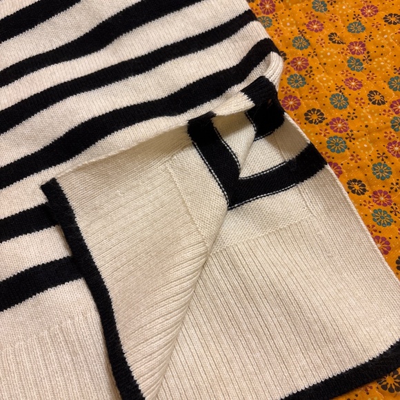 Cozy sweater - Picture 4 of 4